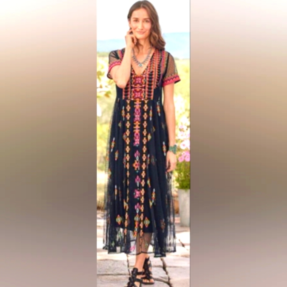 SUNDANCE DRESS